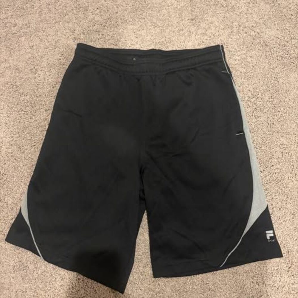 Fila Sport Boys Athletic Shorts Size L (14/16)